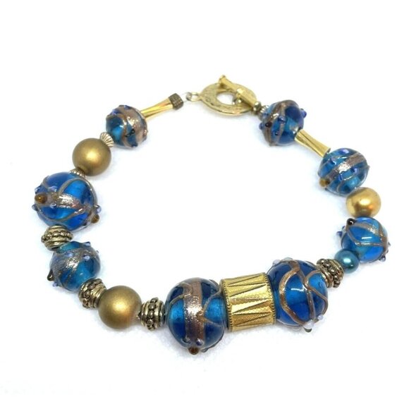 Blue Glass Beaded Bangle Bracelet Toggle Closure Gold Tone 8 Inches - Picture 1 of 5